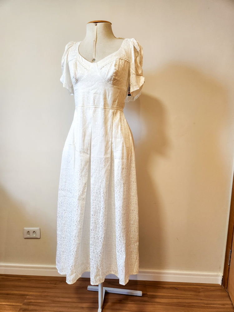 Vestido Antix Midi Clarear