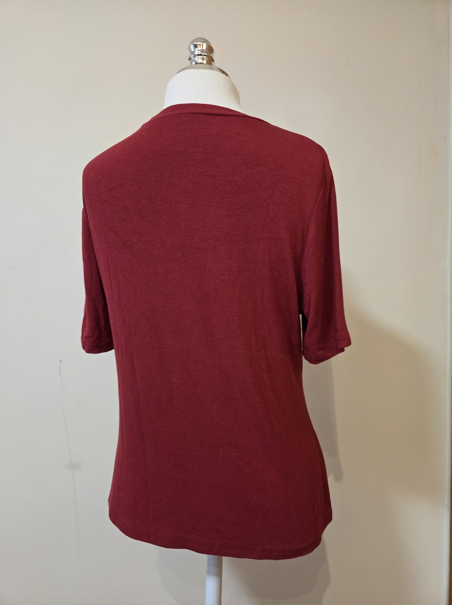 Blusinha Shein Bordô