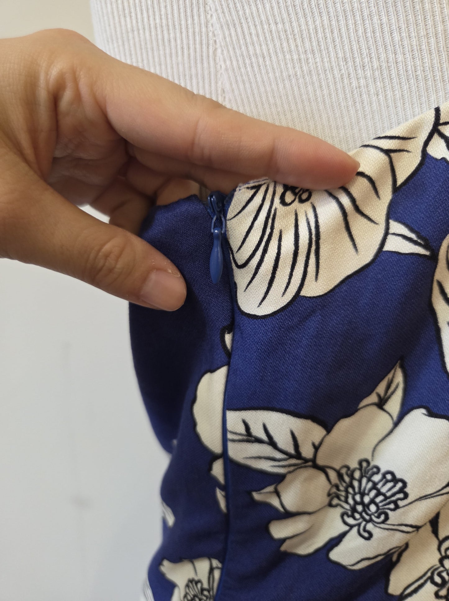 Vestido Farm Azul Floral Jardim Tranquilo