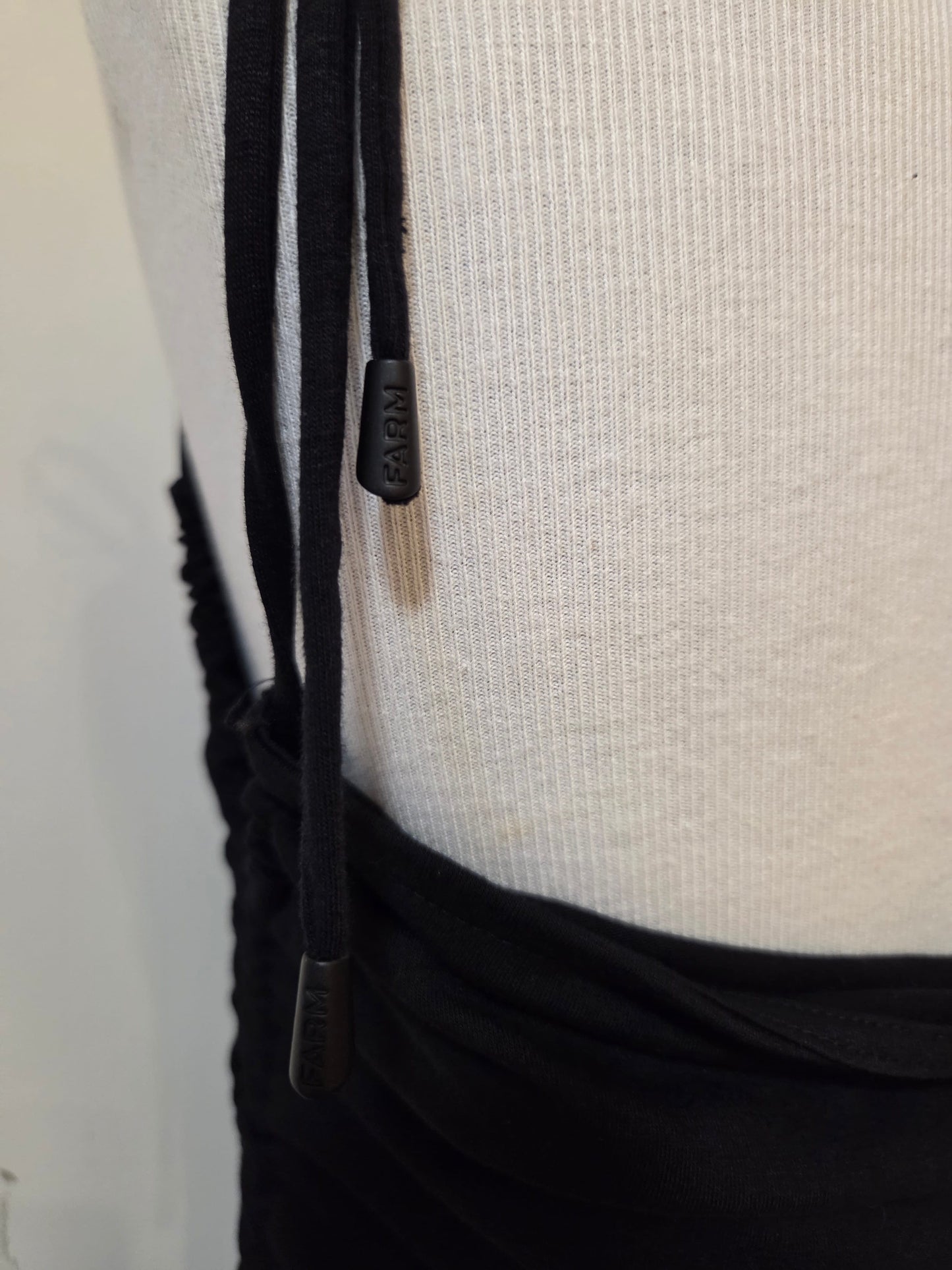 Vestido Farm Preto Franzido Balonê