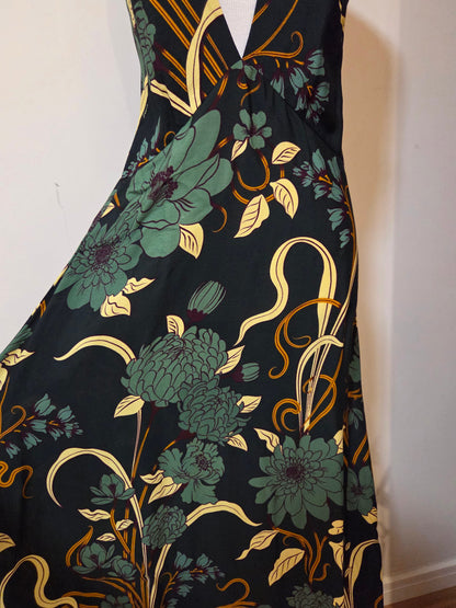 Vestido Farm Floral Verde em Viscose