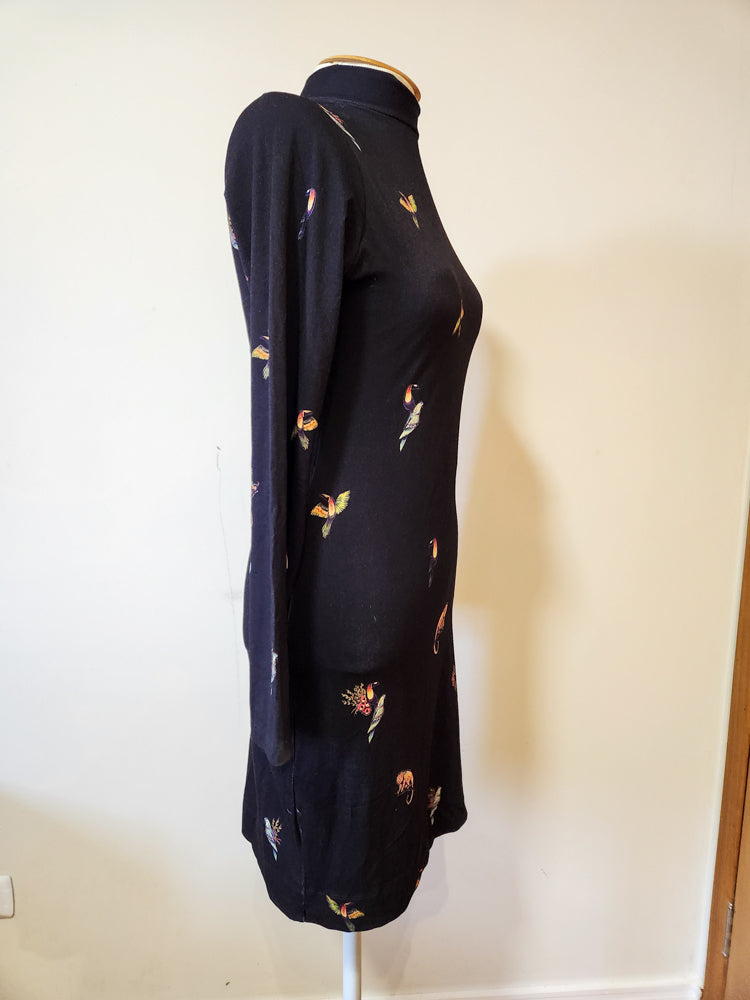Vestido Farm Curto Manga Longa Animais