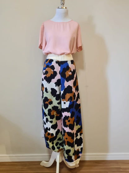 Calça Farm Tricô Leopardo Multicoloridos