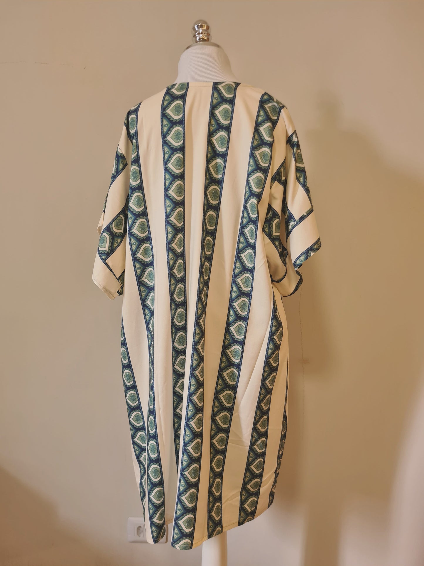 Vestido Upcycling Farm  Estampa Off com Verde