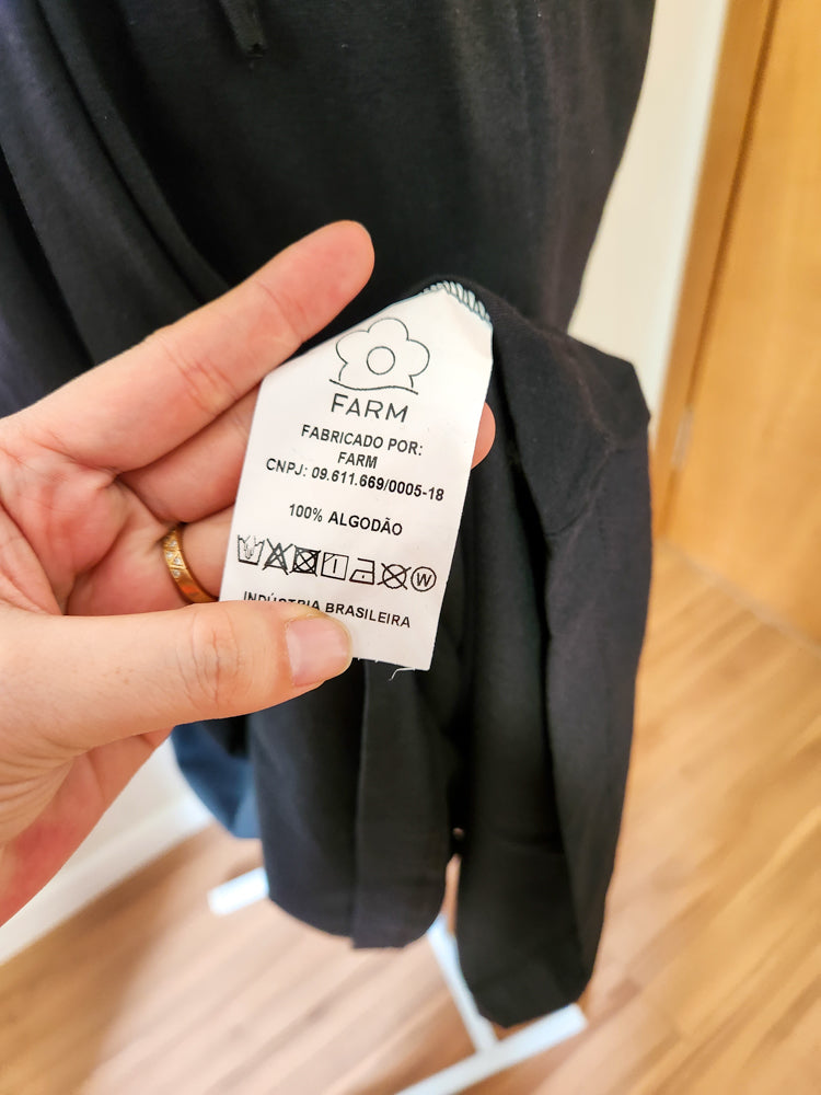 Vestido Farm Preto Liso Decote Cintura