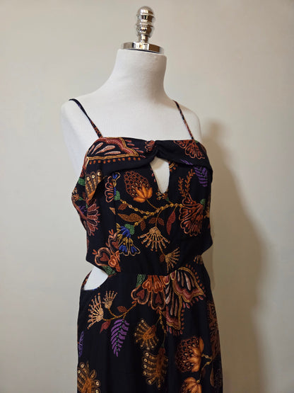 Macacão Farm Pantacourt Estampa Floral Fundo Preto