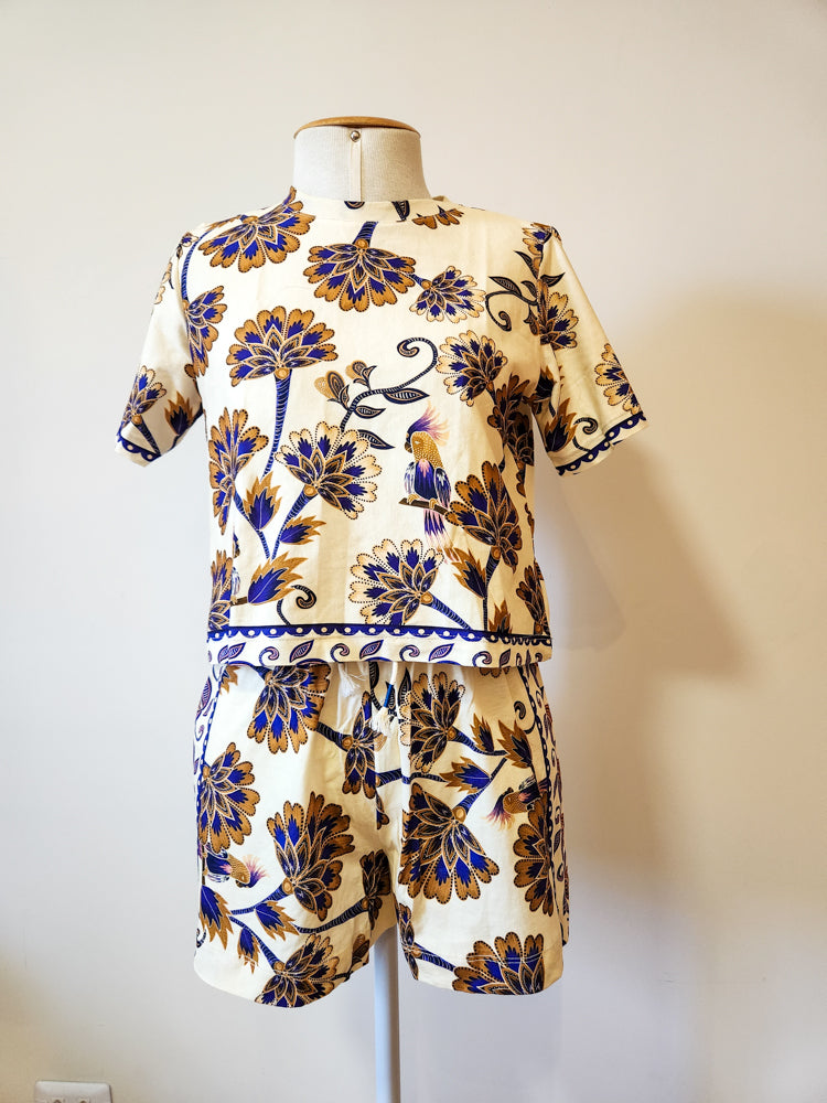 Conjunto Farm Camiseta e Shorts Floral Roxo