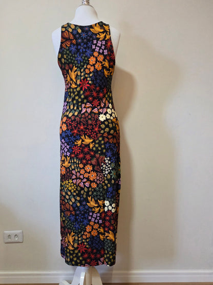 Vestido Farm Midi Floresta de Morango Preto