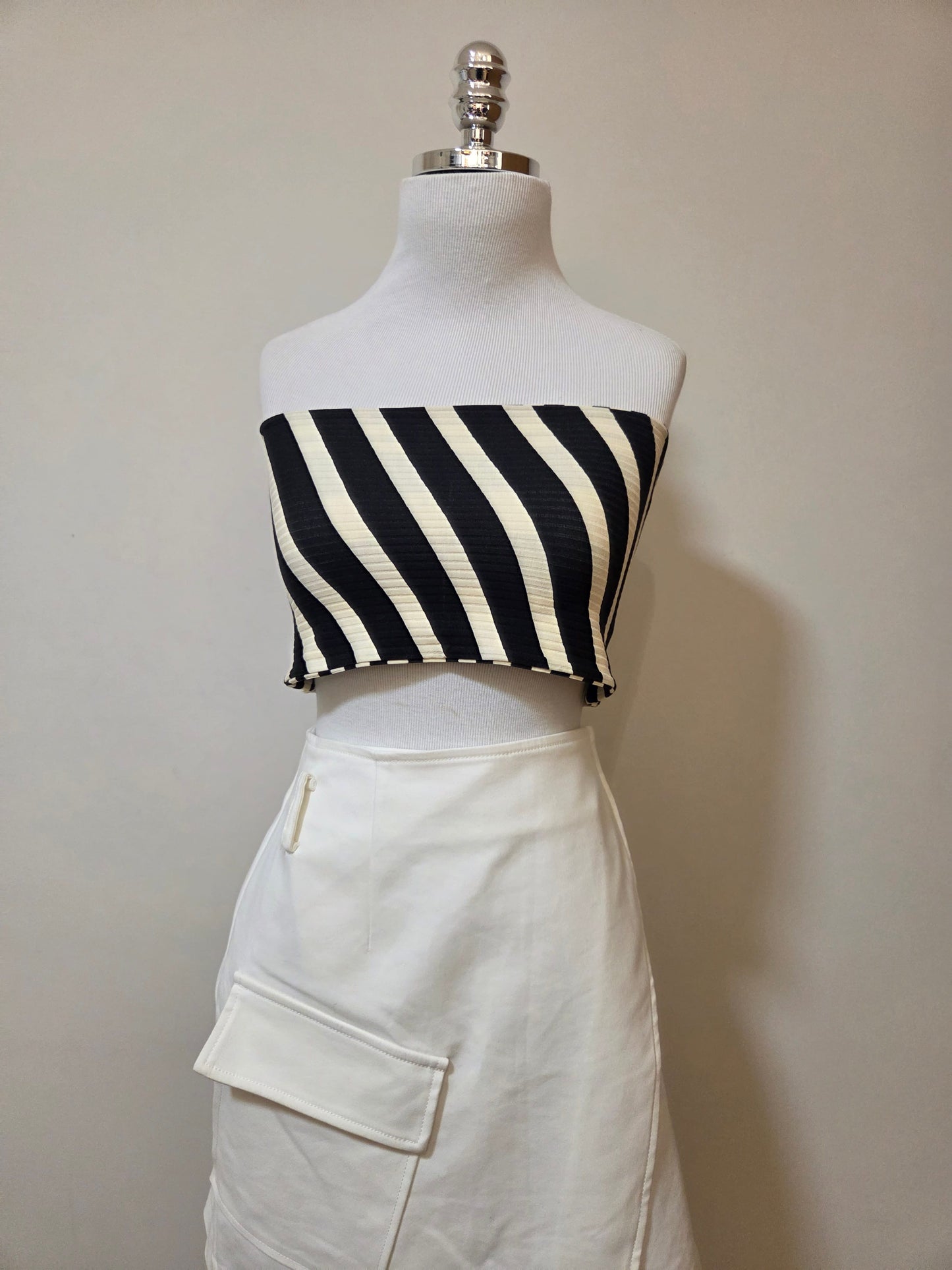 Top Farm Listra Tropical Preto e Off - Dupla Face