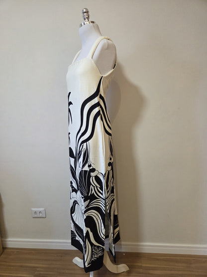 Vestido Farm Festa do Mar Preto e Off