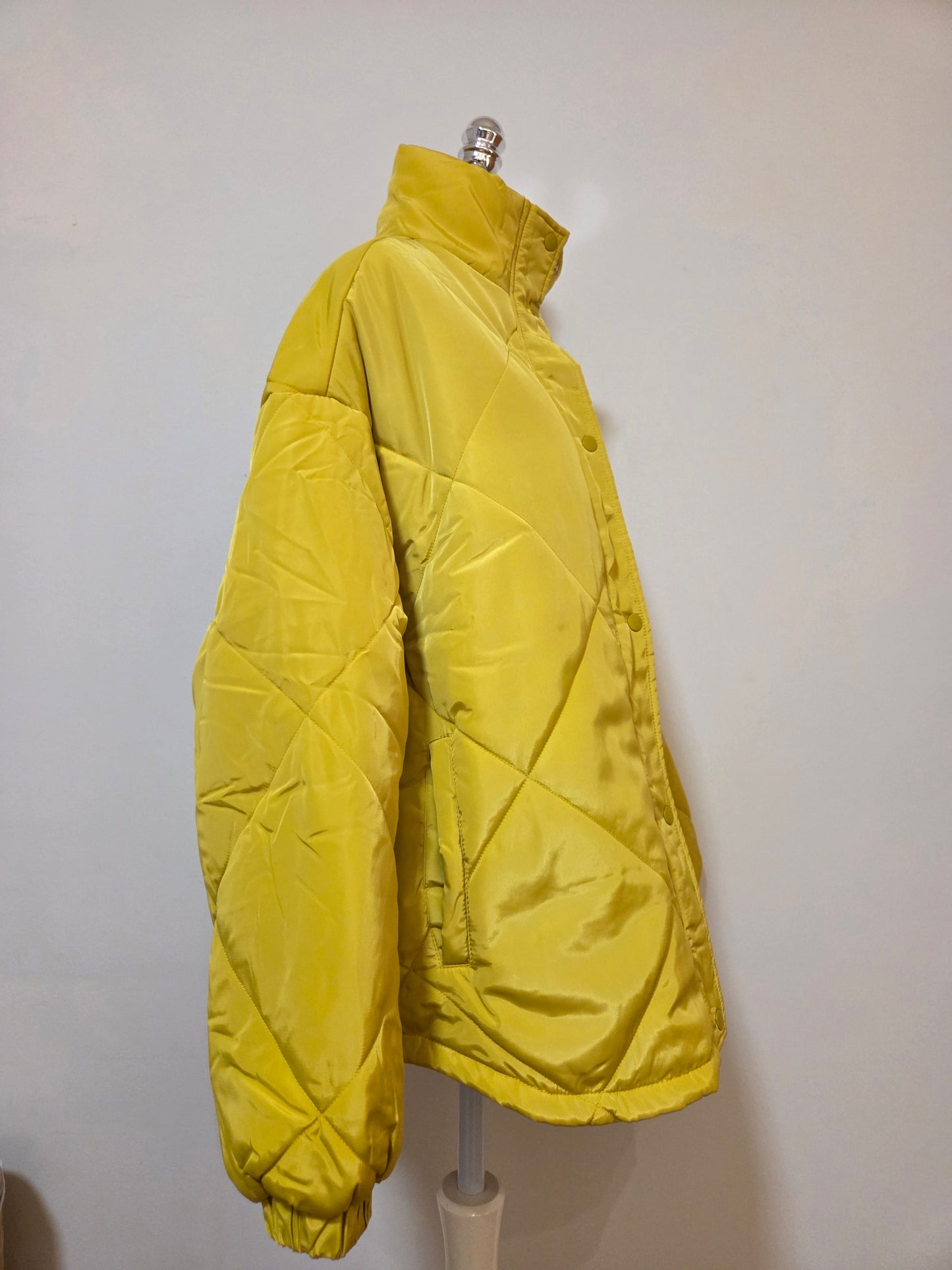 Blusa Hering Puffer Mostarda Oversized