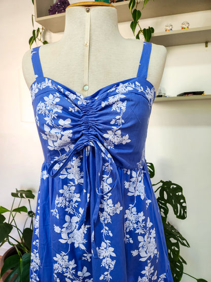 Vestido JMS Floral Branco e Fundo Azul