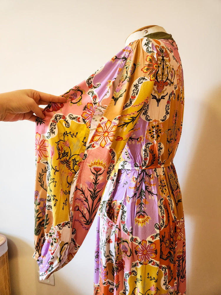Vestido Antix Midi Jardim Floral