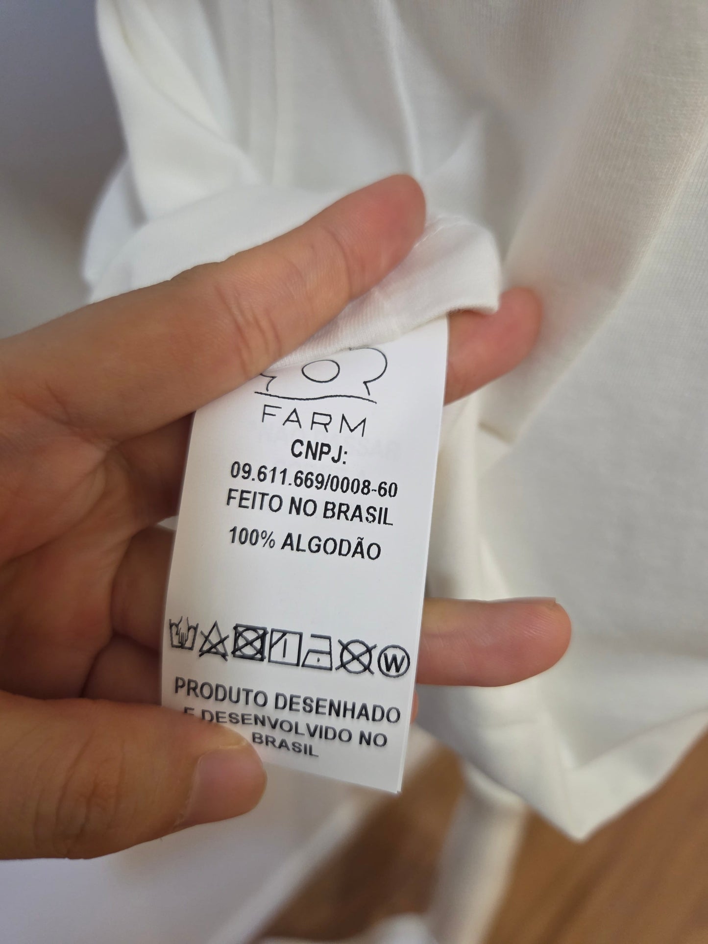 Camiseta Farm Orelhão Rio - Modelagem Média