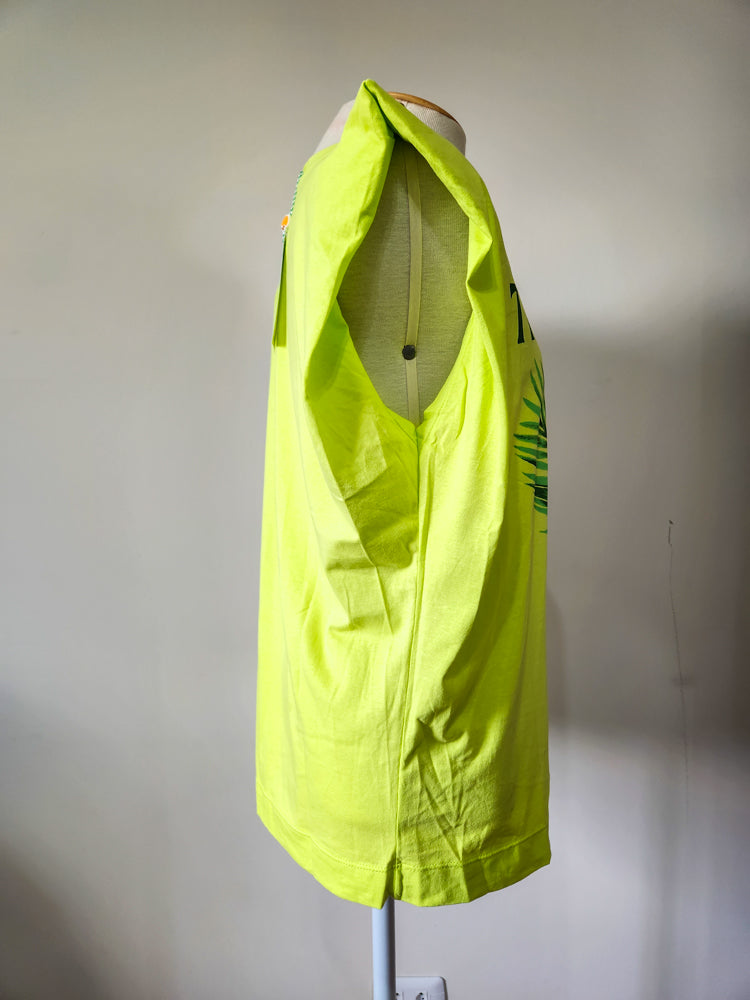 Regata Farm Tropical Mon Amour Verde Lima – Muscle com Ombreiras