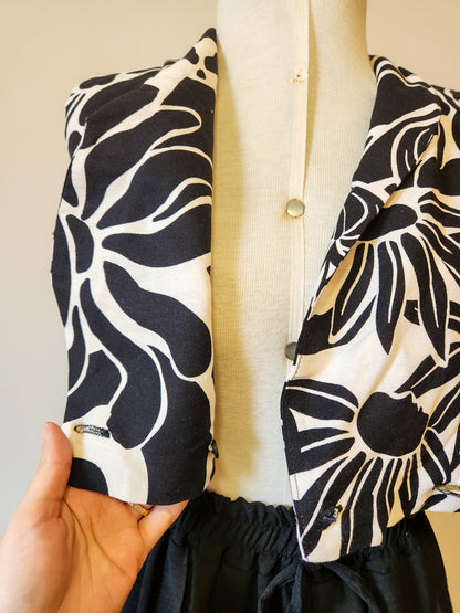 Colete Farm Preto e Branco Floral