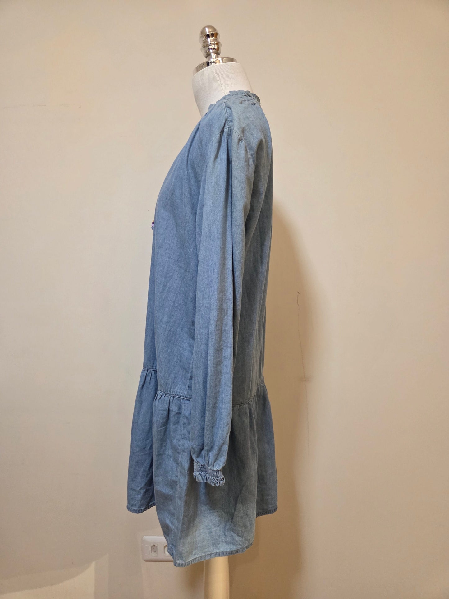 Vestido Maria Filó Curto Jeans Manga Comprida
