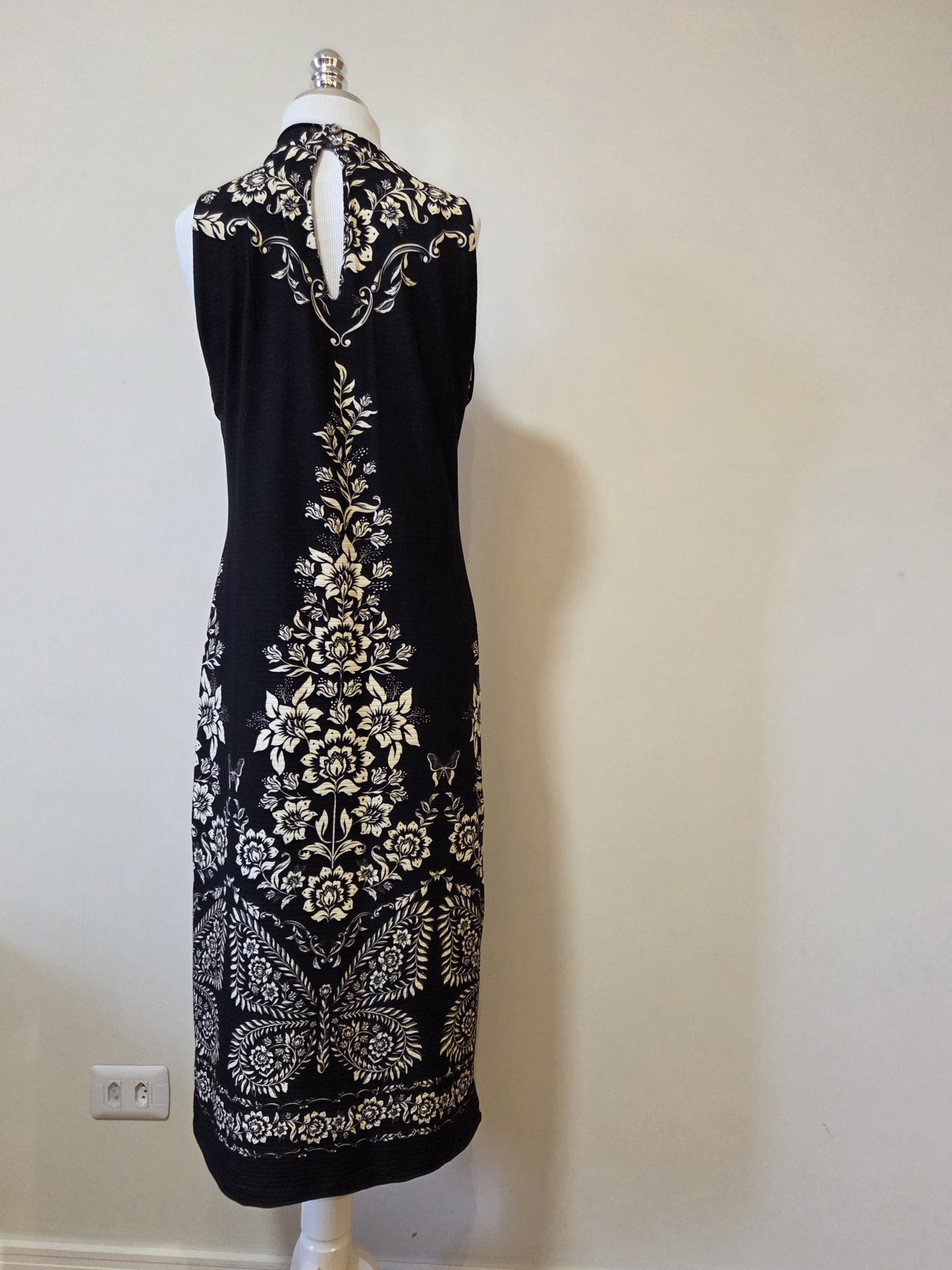 Vestido Farm Midi Canelado Borbolina