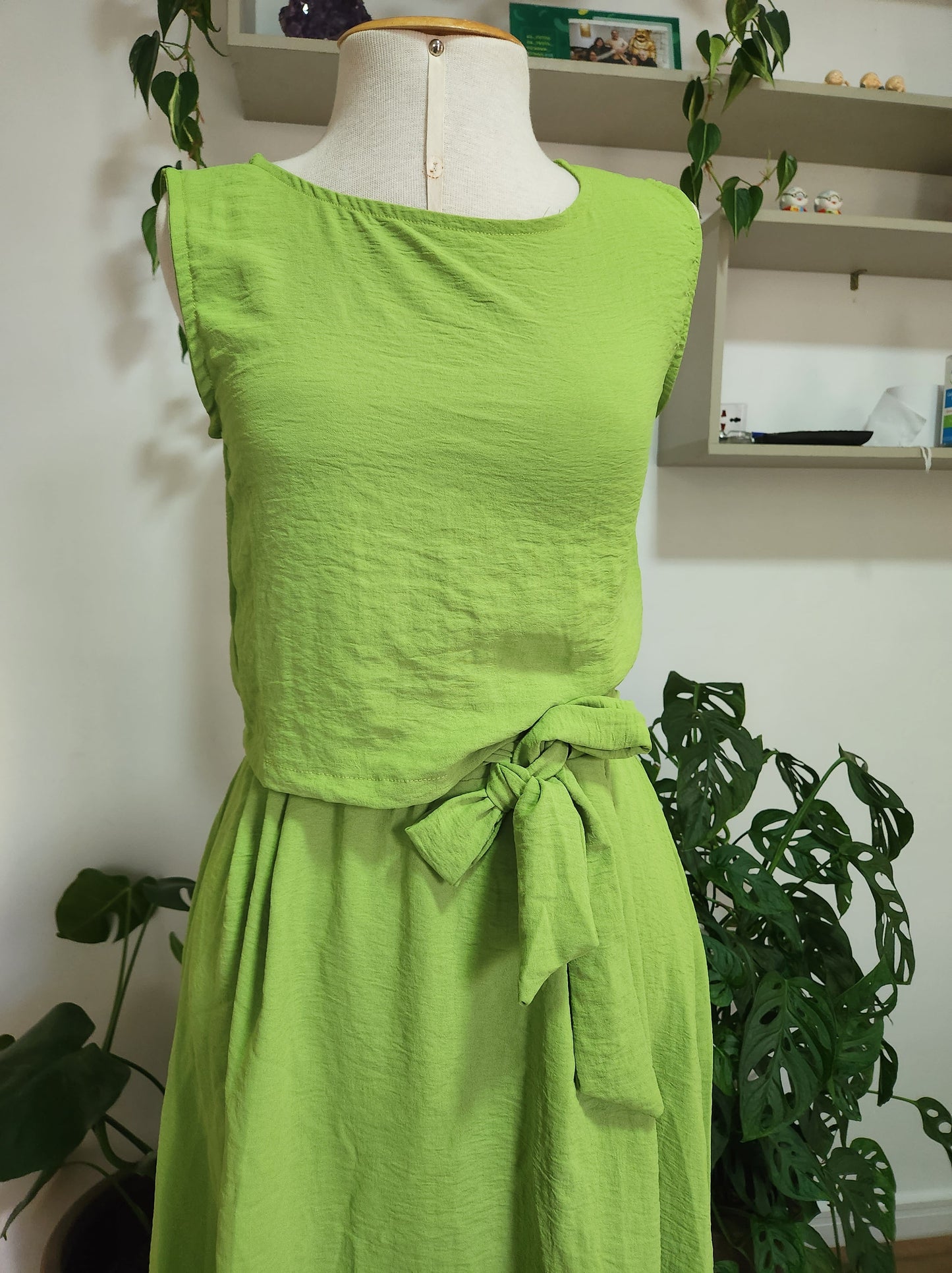 Conjunto Blusinha e Saia Verde Duna