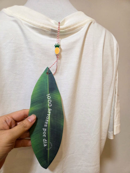 Camiseta Farm Arara Azul - fundo off white