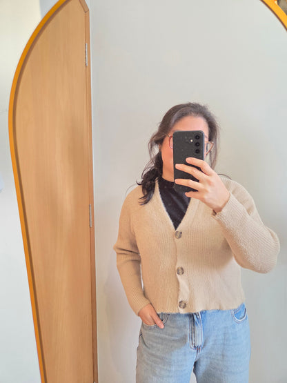 Cardigan Youcom Cropped de Tricô Pelinho Caqui
