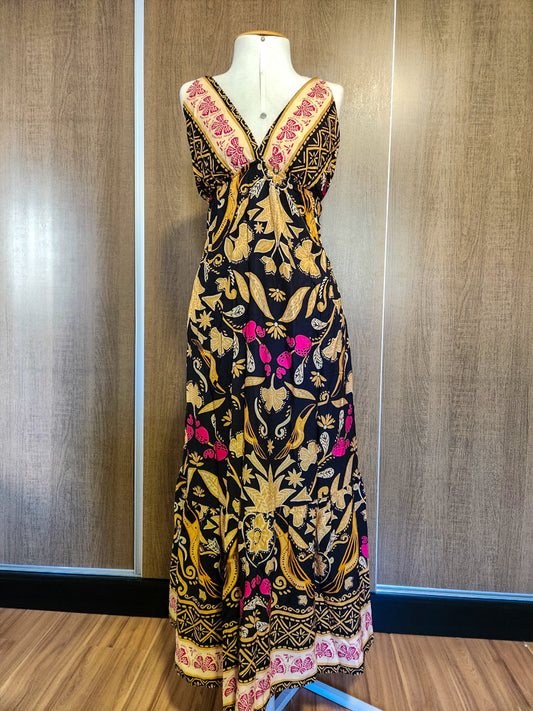 Vestido JMS Estampado Floral e Tucanos Fundo Preto