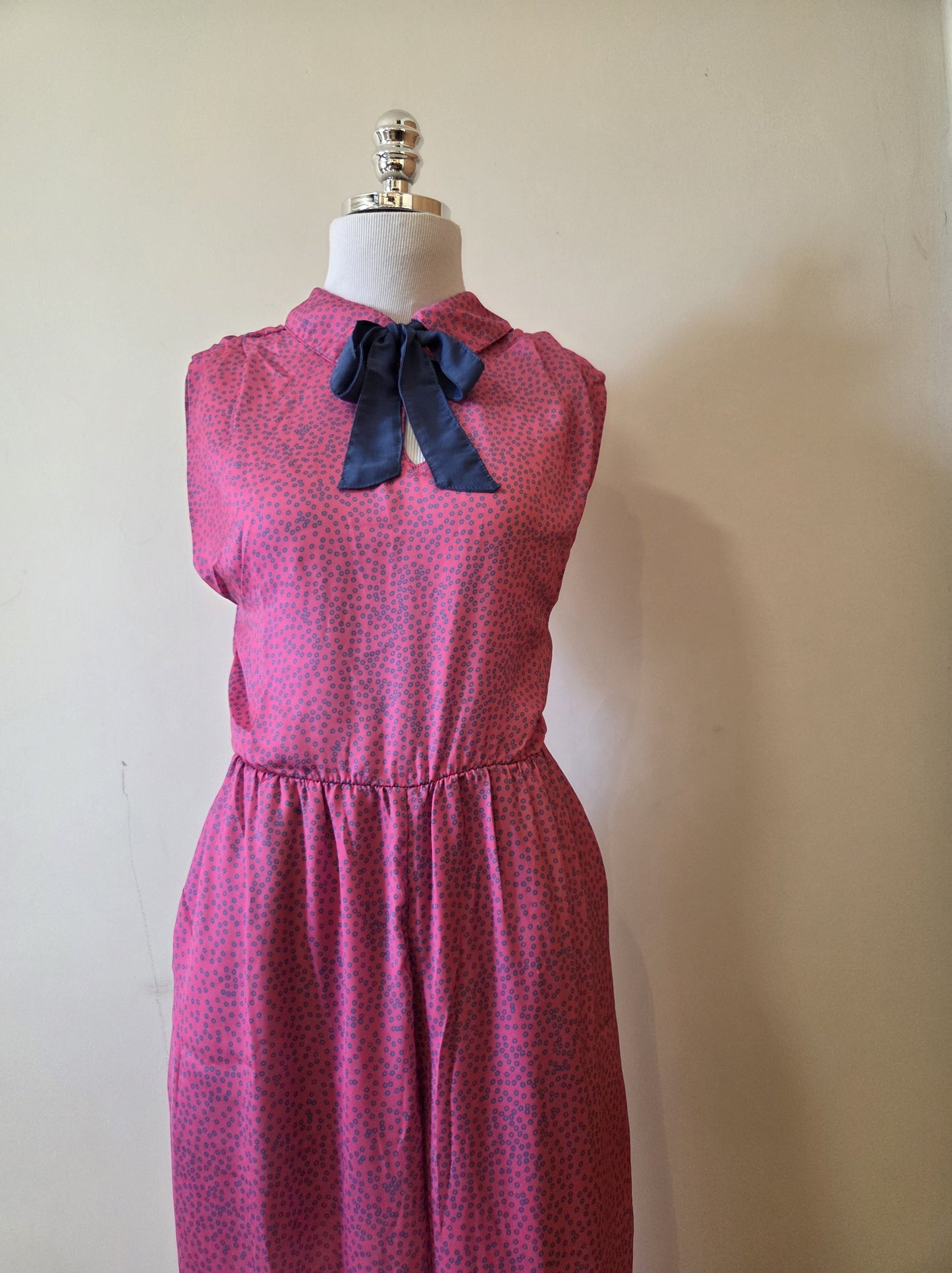 Macacão Antix Pantalona Rosa e Flor Azul