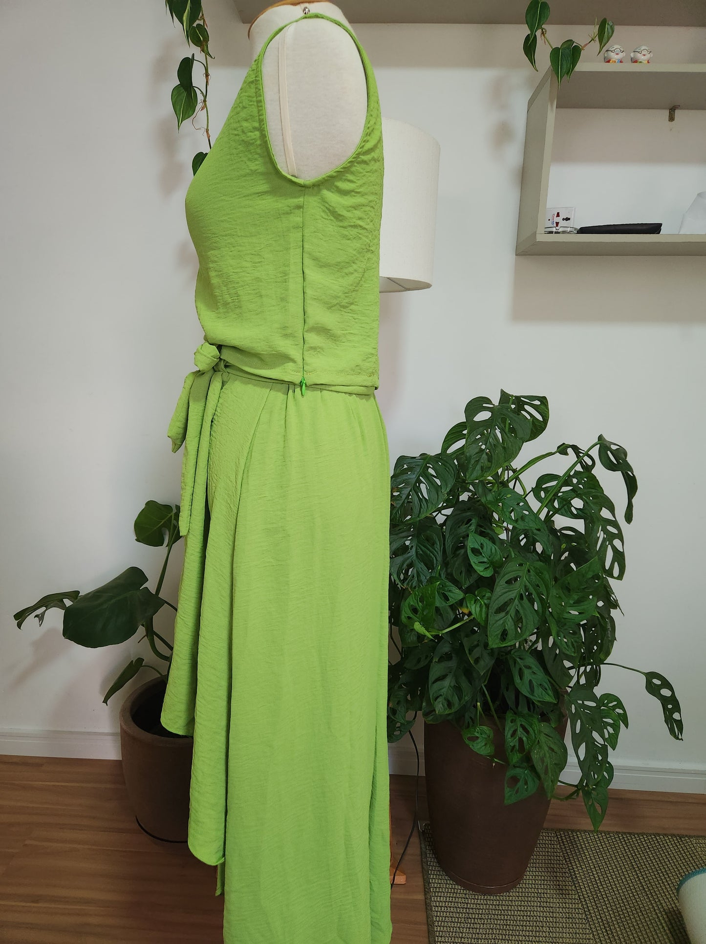 Conjunto Blusinha e Saia Verde Duna
