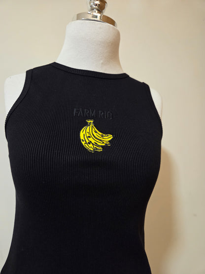 Regata Farm Preta Canelada com Bordado de Bananas