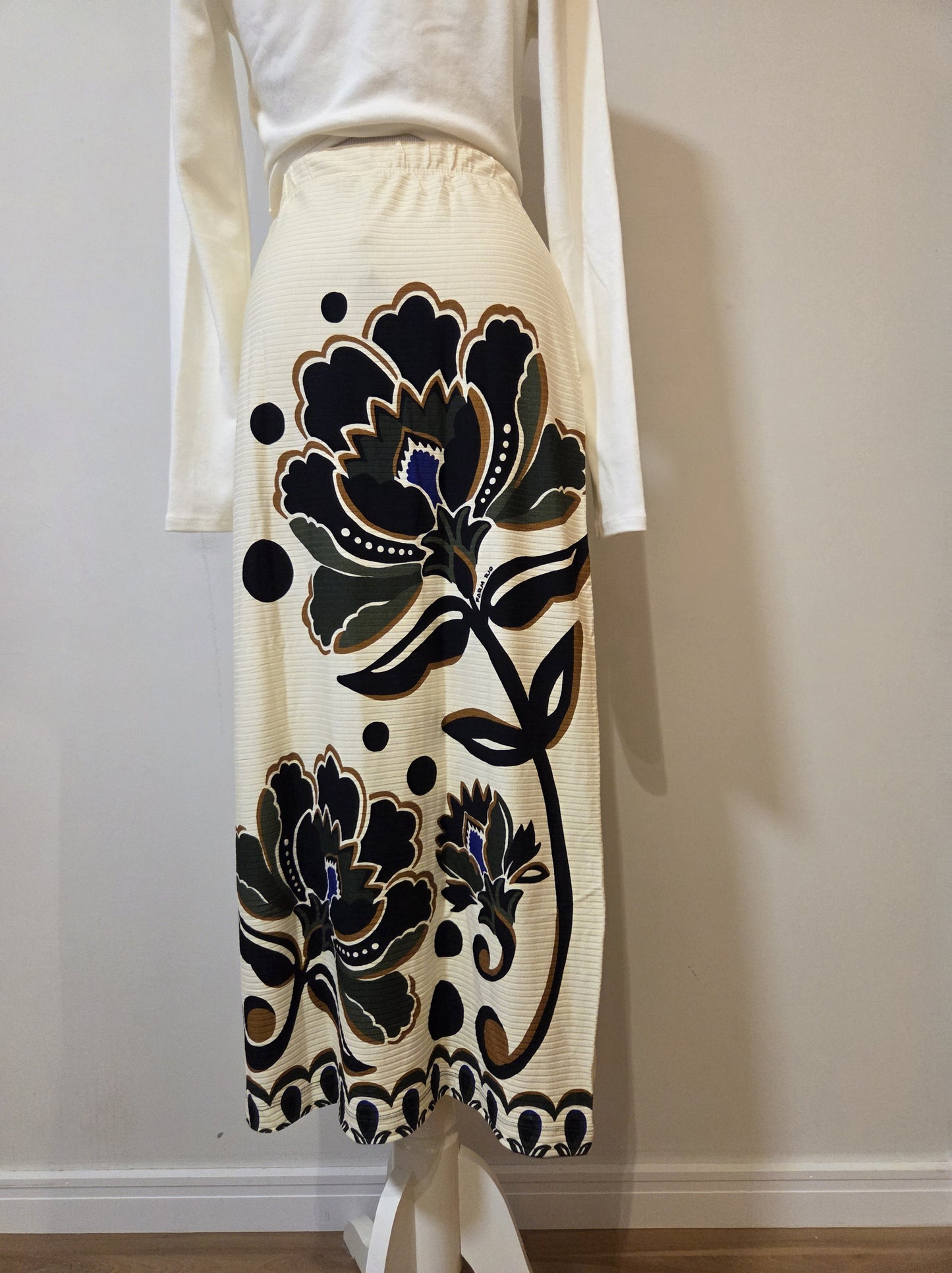 Saia Farm Midi Canelada off White com Floral Verde