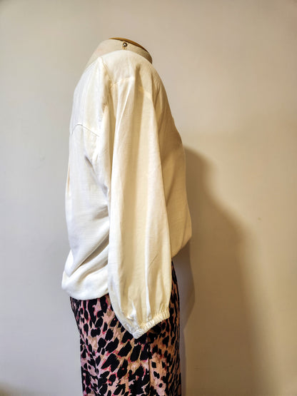 Blusa Maria Filó Transpassada com Elástico – Off White