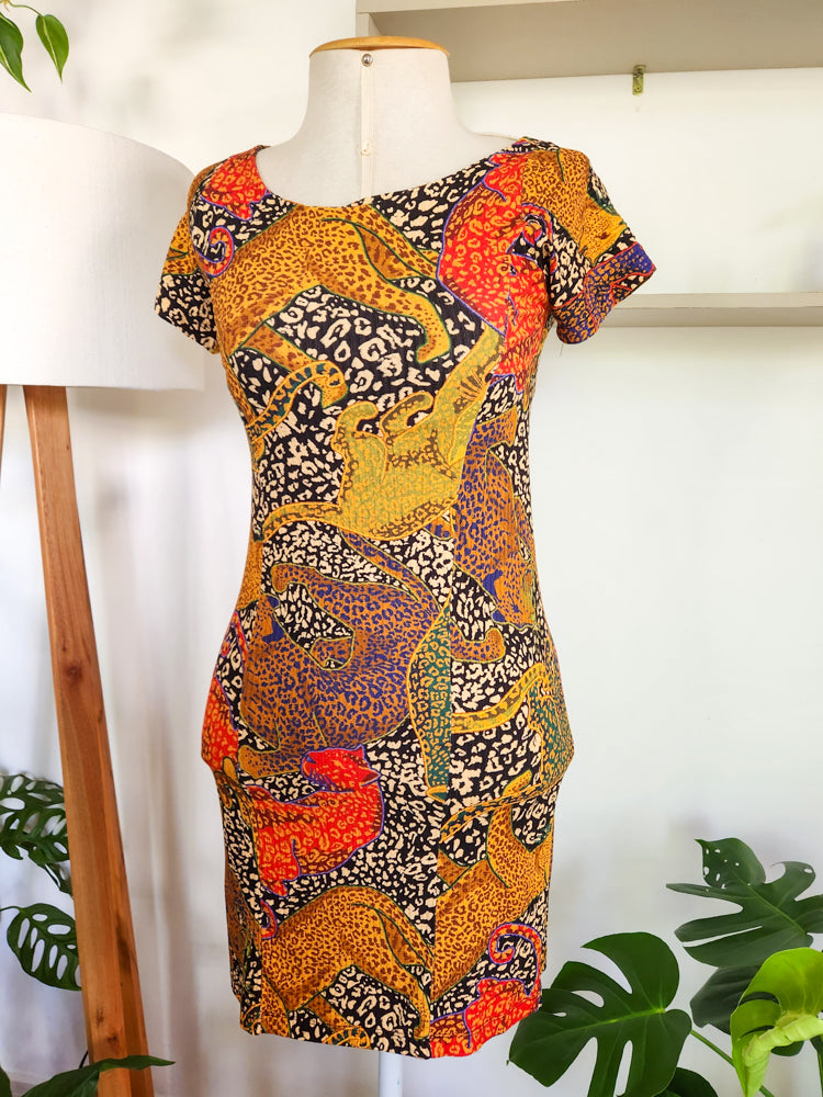 Vestido Farm Curto Animal Print Onças Canelado