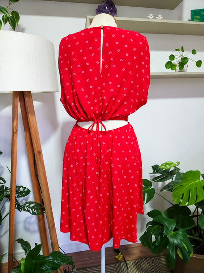Vestido Antix Curto Estampa Doces Beijos