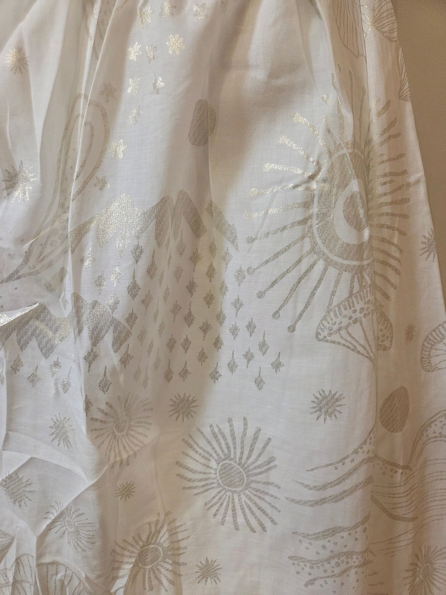 Vestido Farm Jardim Místico Foil Bege