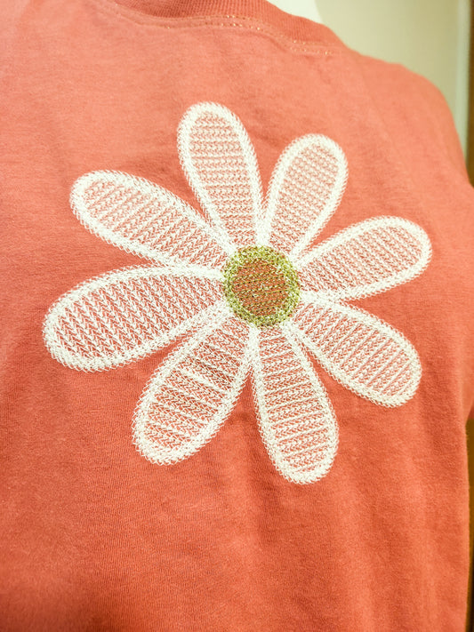 Camiseta Antix Goiaba com Bordado de Flor