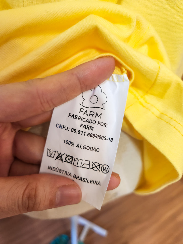 Camiseta Farm Amarela HOHOHO com pássaros