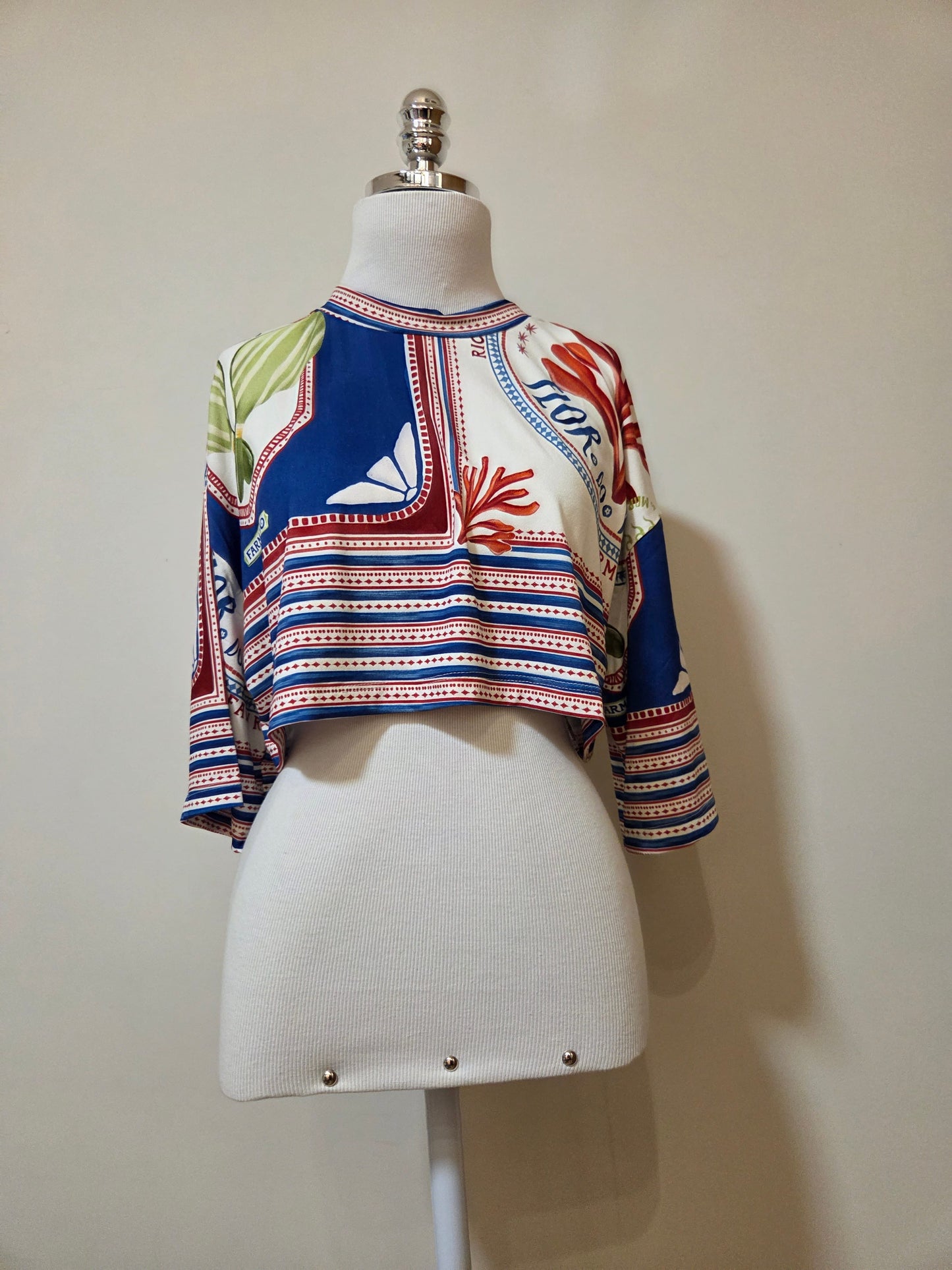 Blusinha Farm Cropped Flor Do Rio -  Refarm
