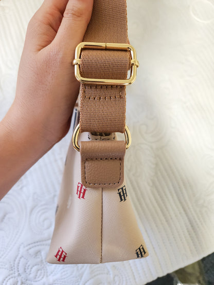 Bolsa Tommy Hilfiger Estampada com Creme