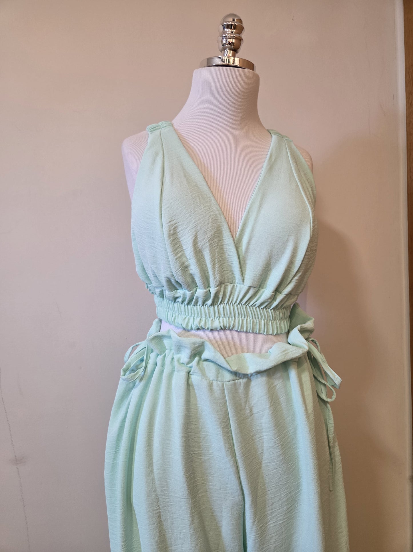 Conjunto Rosa Boneca Verde Menta